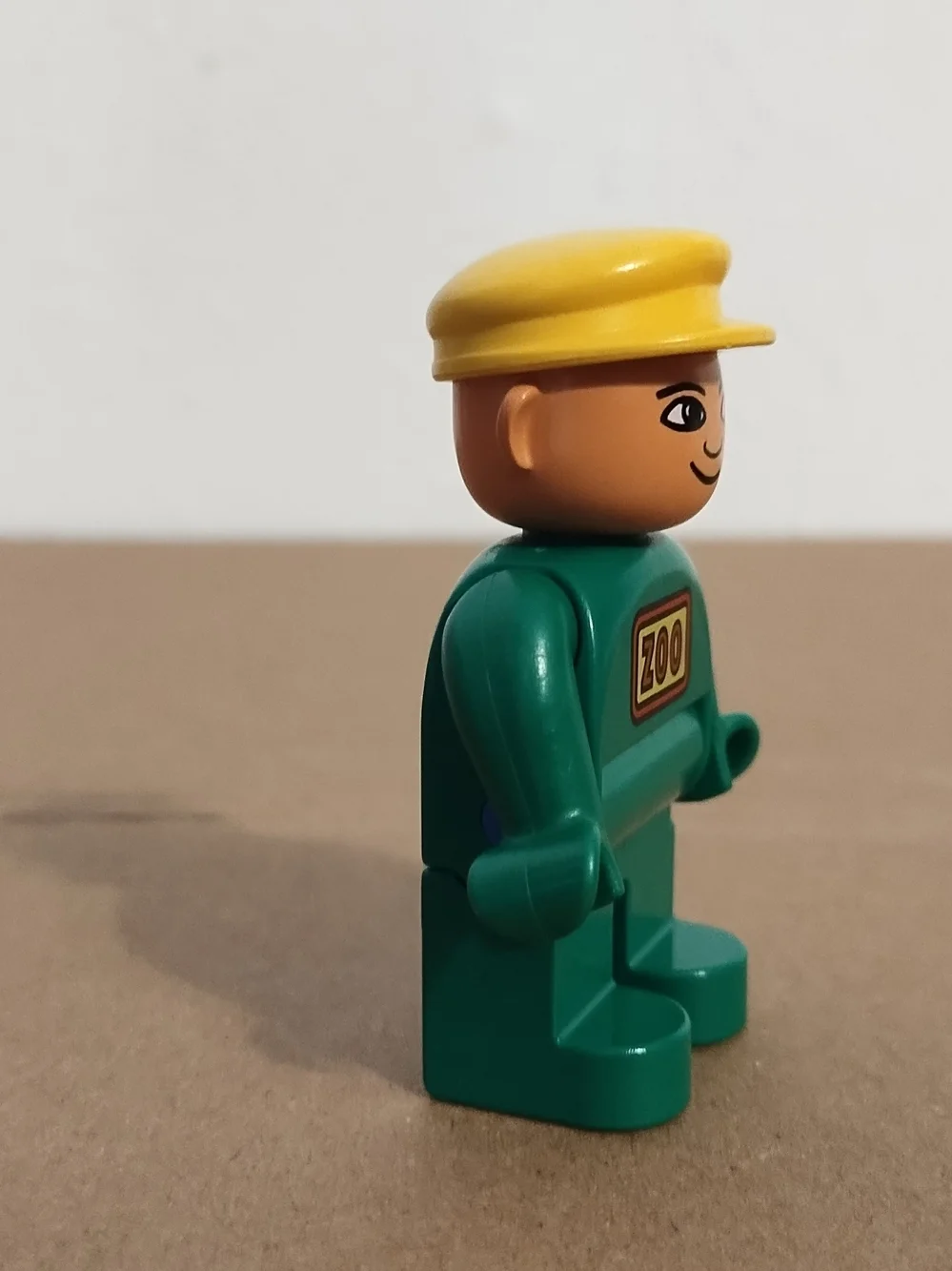 Lego Duplo Zoo Keeper Man Worker green and yellow